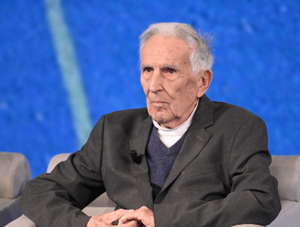 Garattini: “Alcol cancerogeno. Un bicchiere di vino al giorno non è privo di rischi”