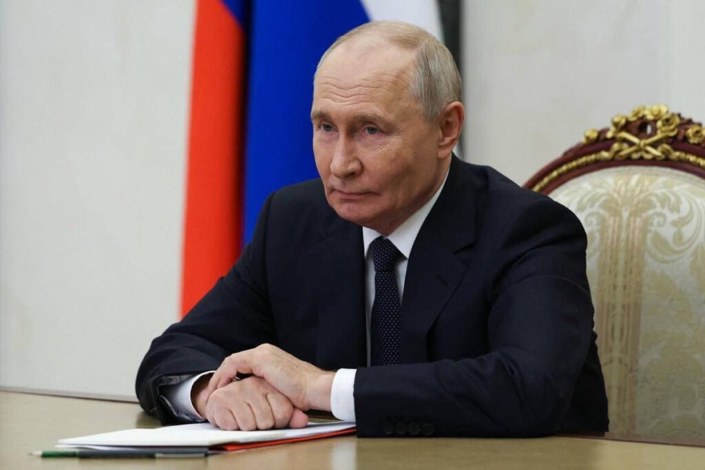 Putin: “Europa si prepara a guerra con Russia entro il 2030, non vogliamo il conflitto ma siamo pronti”